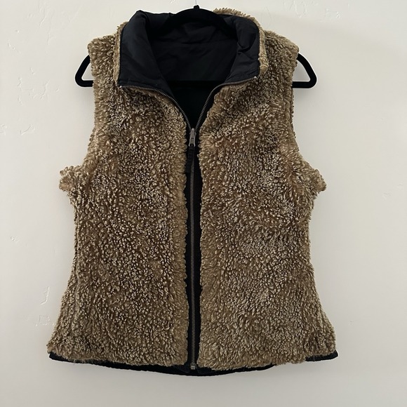 Vintage Gap Faux Fur Reversible Black Vest‎ Jacket Women M Full Zip Pockets - Picture 6 of 7
